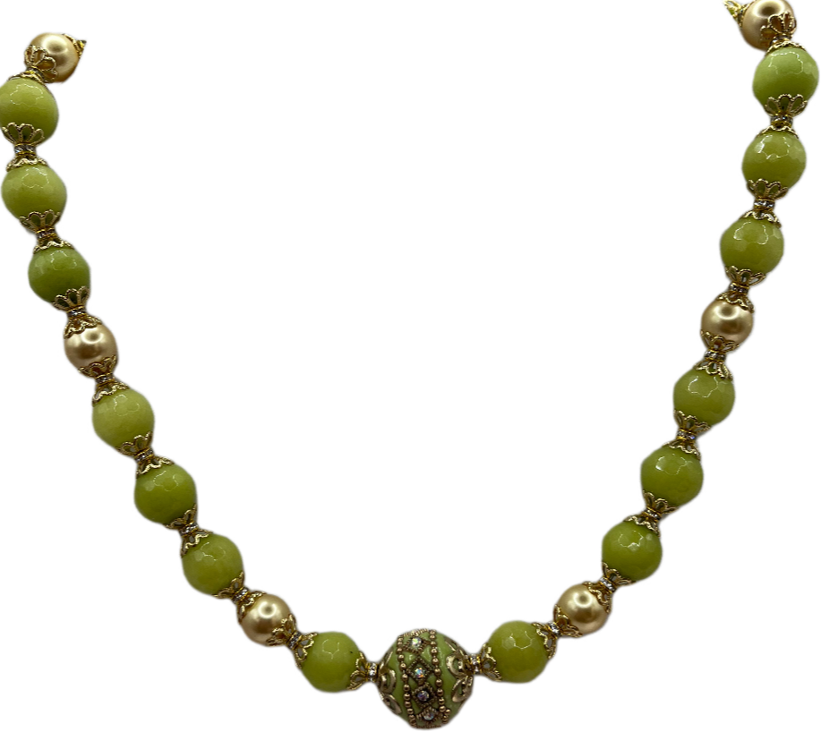 Green quartz necklace with matching bracelet and earrings